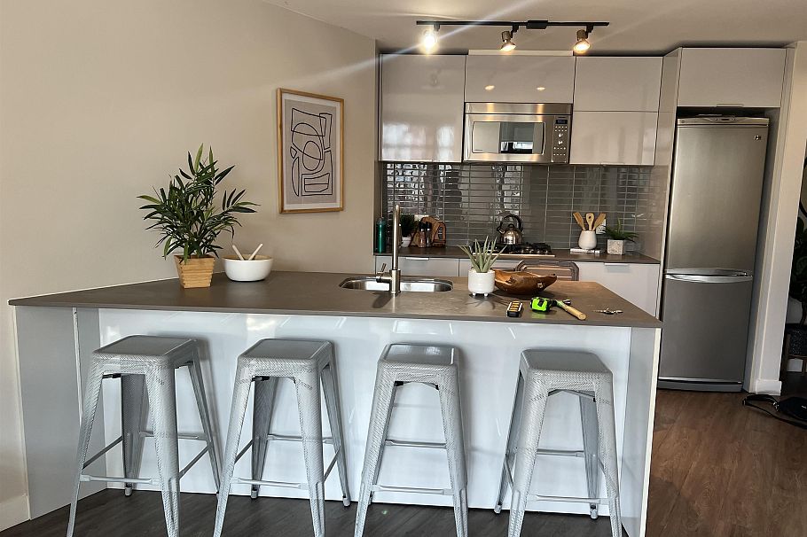 1409 128 W Cordova Street Vancouver, BC - 6