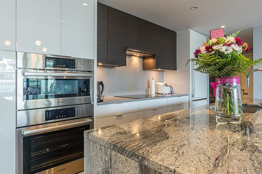 1106 1688 Pullman Porter Street Vancouver, BC - 12