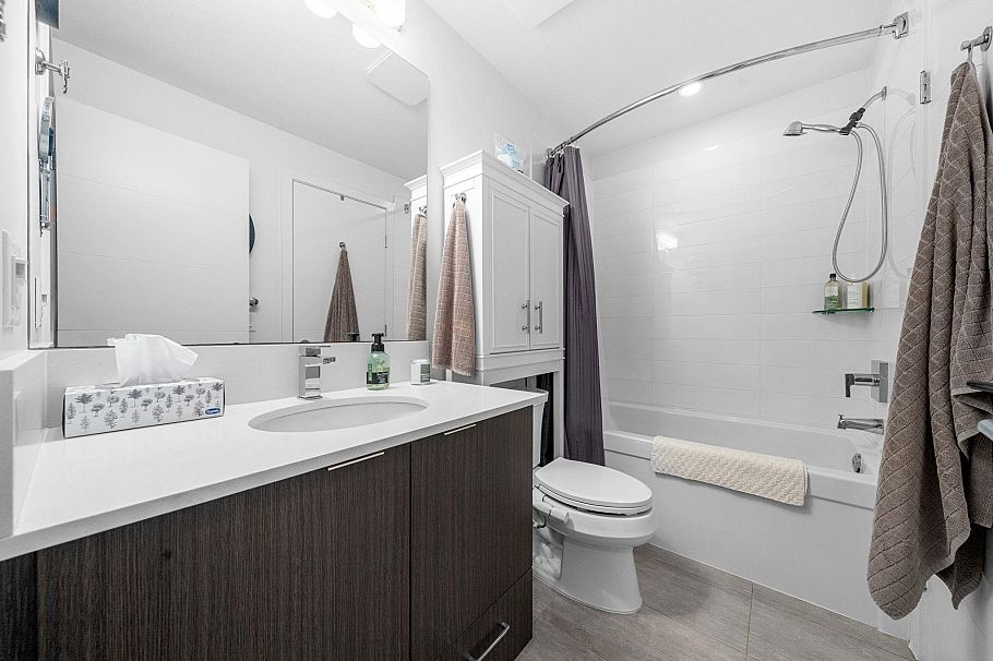 412 719 W 3rd Street North Vancouver, BC - 30