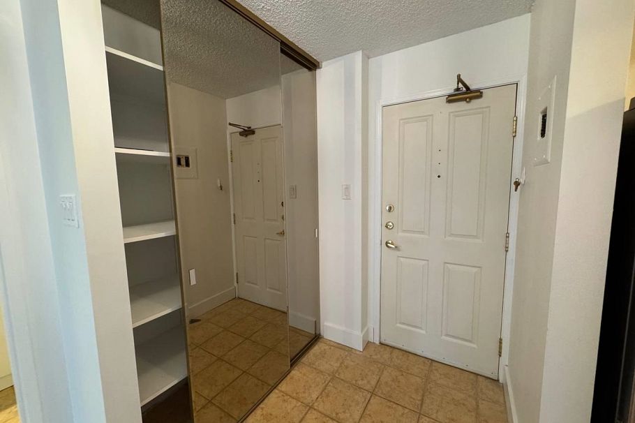 407 2008 Fullerton Avenue North Vancouver, BC - 4