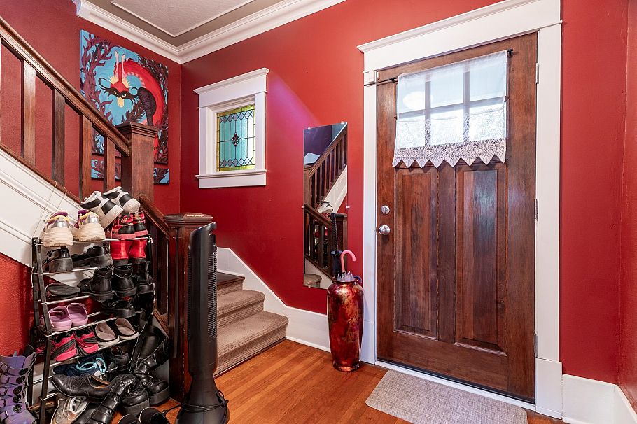 1830 E 1st Avenue Vancouver, BC - 14