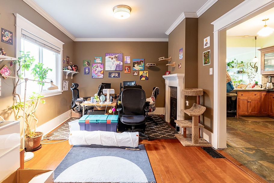 1830 E 1st Avenue Vancouver, BC - 10