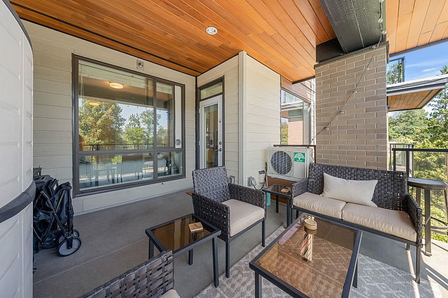 412 719 W 3rd Street North Vancouver, BC - 23