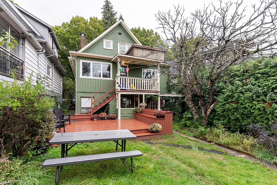 1830 E 1st Avenue Vancouver, BC - 36