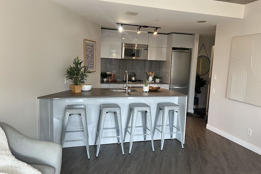 1409 128 W Cordova Street Vancouver, BC - 5