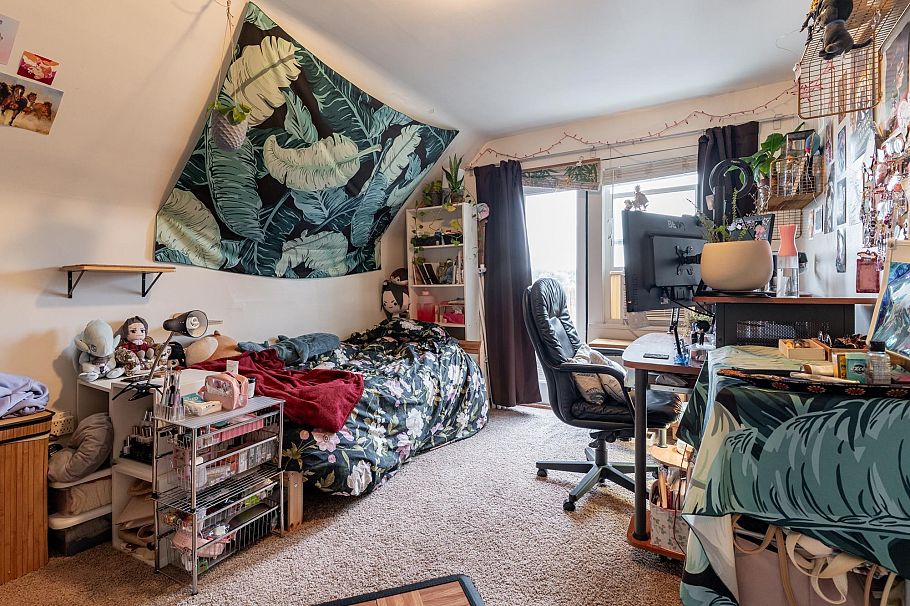 1830 E 1st Avenue Vancouver, BC - 20