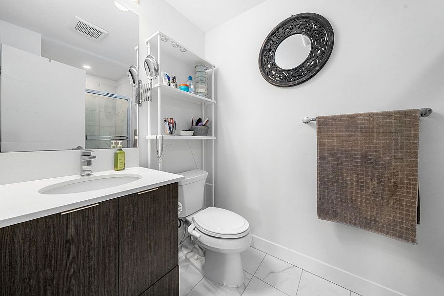 412 719 W 3rd Street North Vancouver, BC - 28