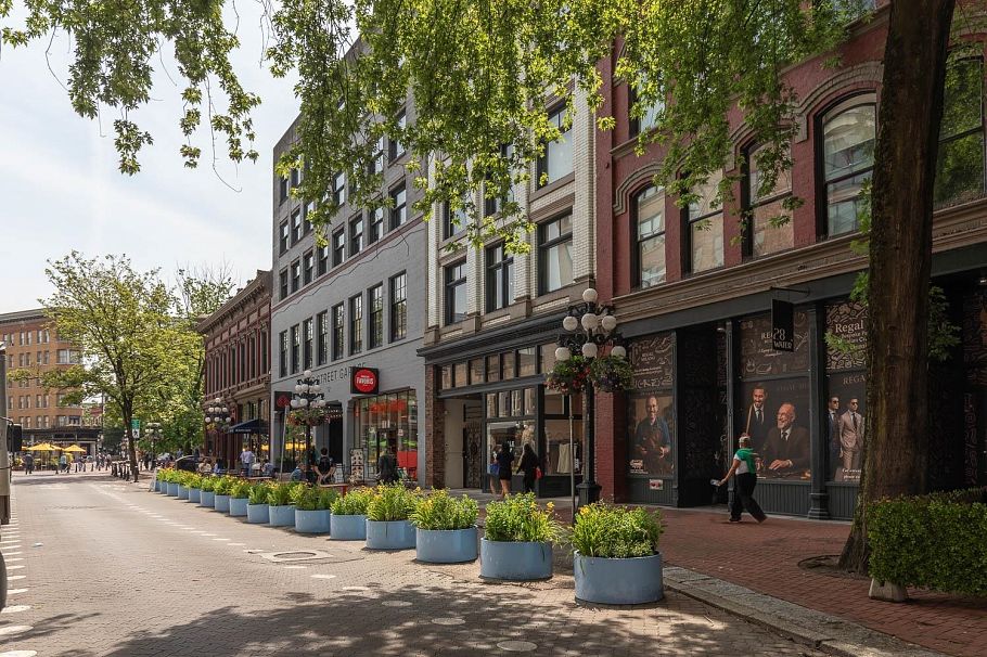 503 36 Water Street Vancouver, BC - 1