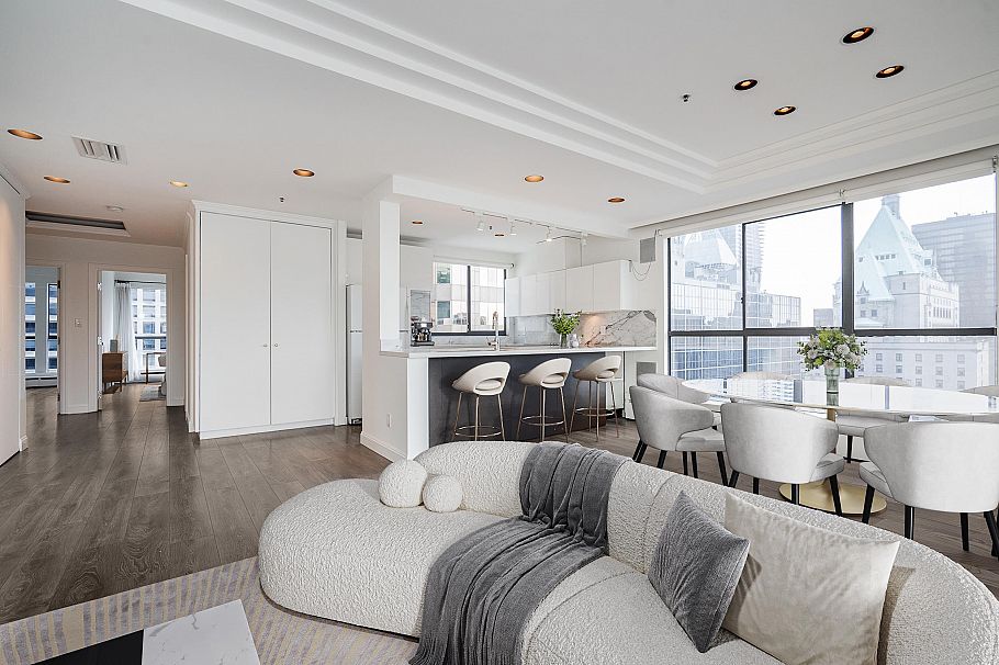 PH1 1060 Alberni Street Vancouver, BC - 2