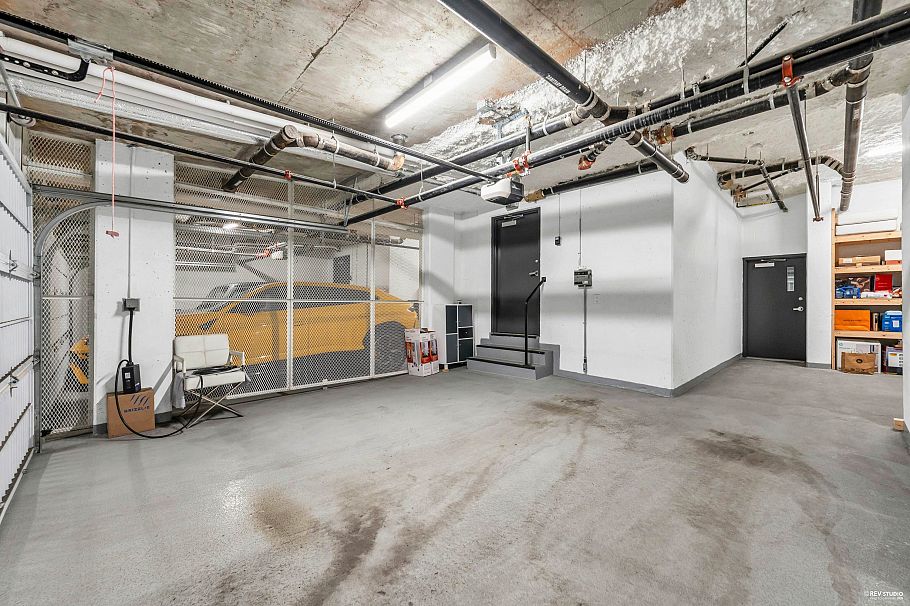 TH-5 5410 Shortcut Road Vancouver, BC - 35