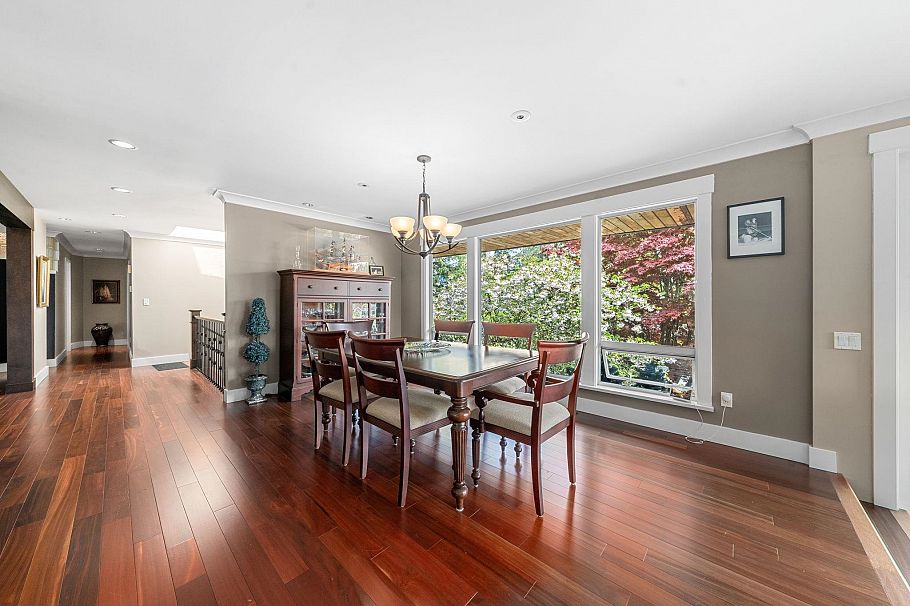871 Fairway Drive North Vancouver, BC - 8