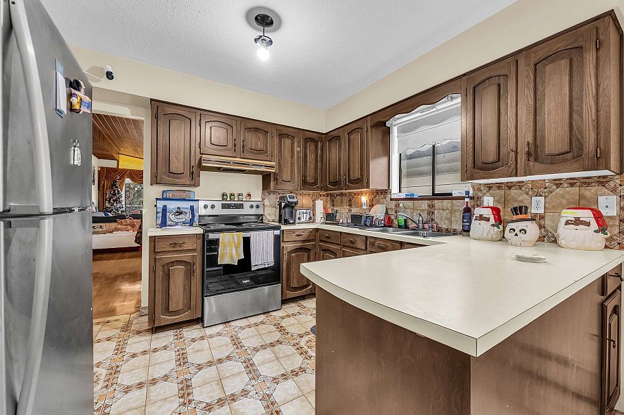 3112 E 1st Avenue Vancouver, BC - 3