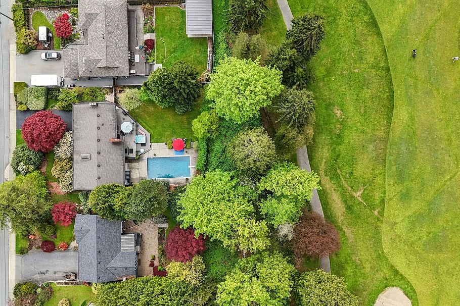 871 Fairway Drive North Vancouver, BC - 37