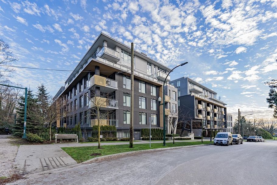 411 7428 Alberta Street Vancouver, BC - 2
