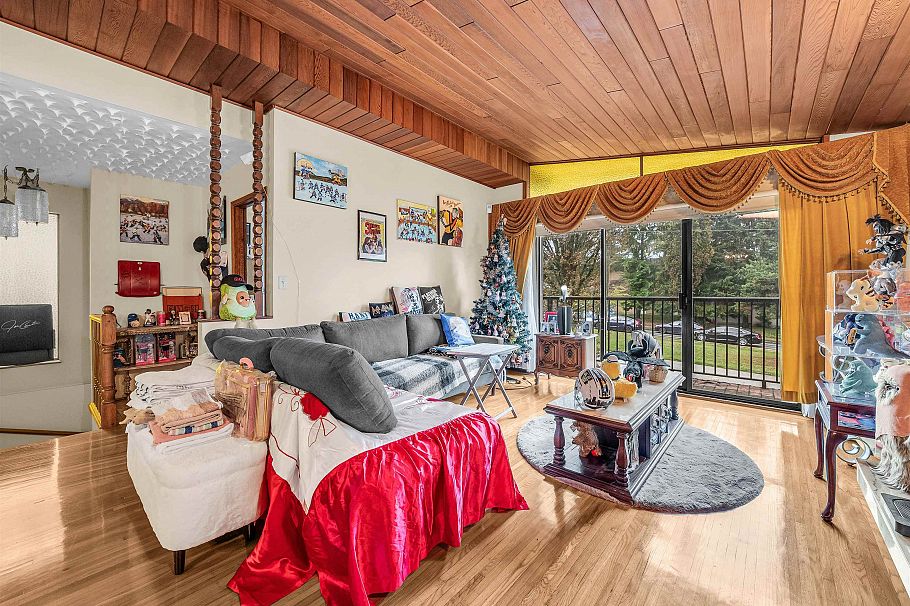 3112 E 1st Avenue Vancouver, BC - 11