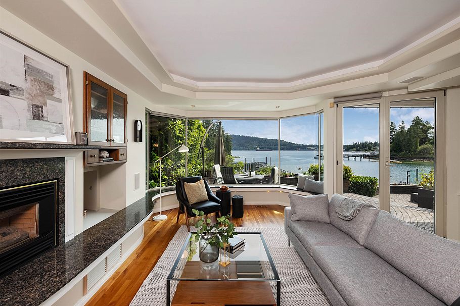 4625 Strathcona Road North Vancouver, BC - 22