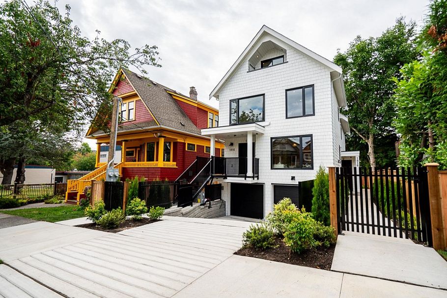 1 1816 E 3rd Avenue Vancouver, BC - 3