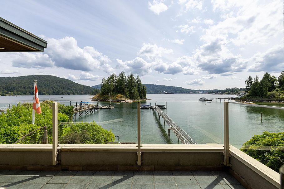 4625 Strathcona Road North Vancouver, BC - 31