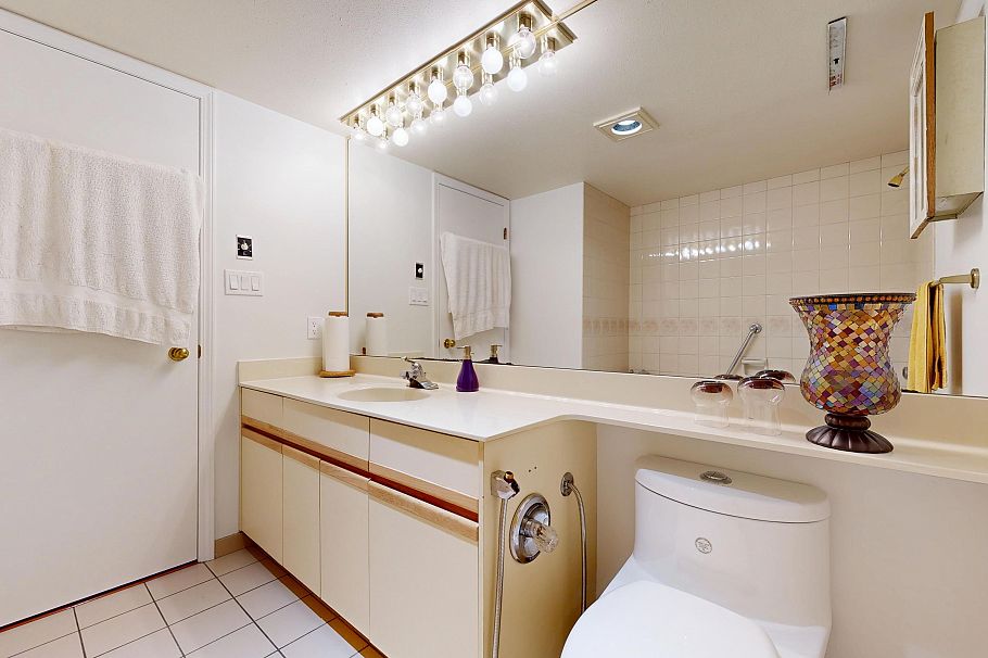 1005 995 Roche Point Drive North Vancouver, BC - 28