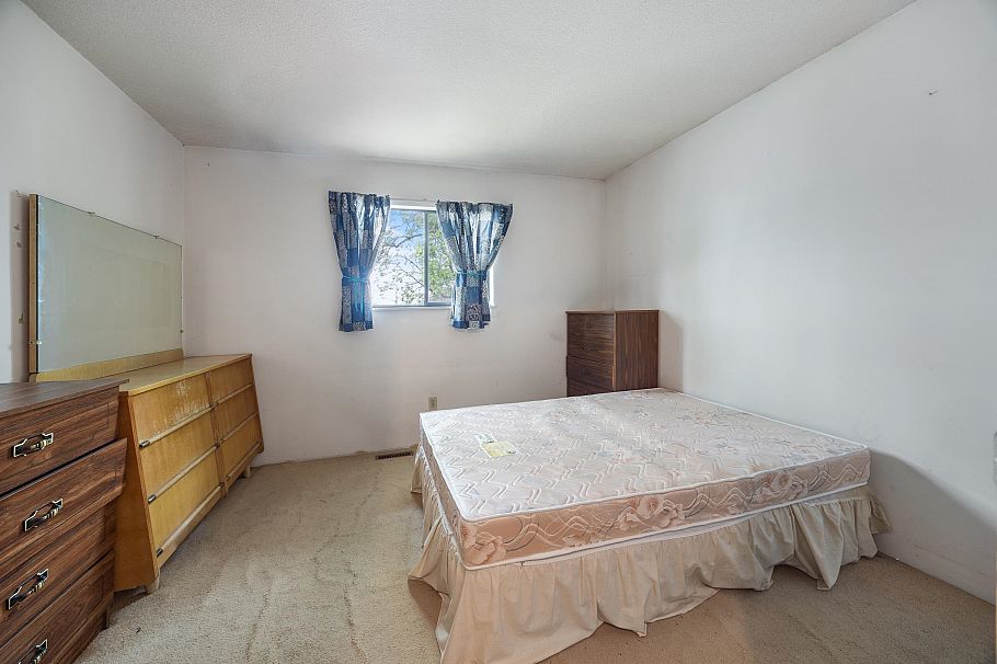 6966 Beatrice Street Vancouver, BC - 16