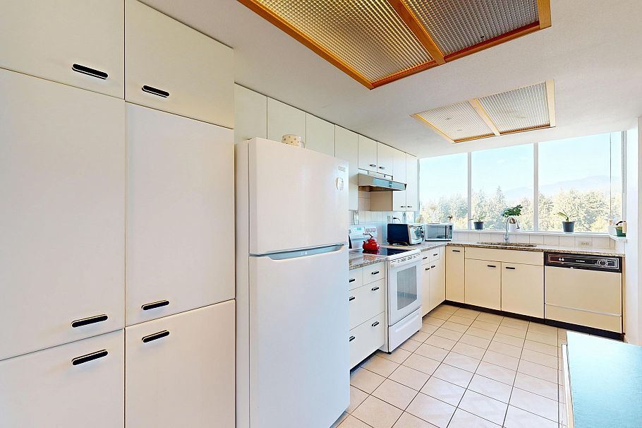 1005 995 Roche Point Drive North Vancouver, BC - 13