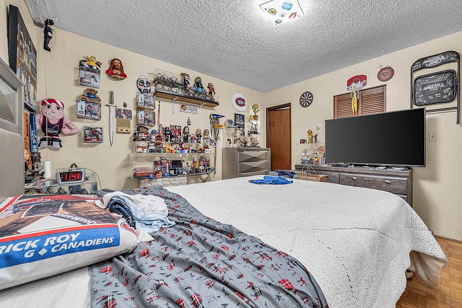 3112 E 1st Avenue Vancouver, BC - 5