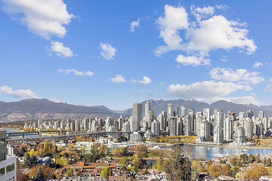 PH 1268 W Broadway Vancouver, BC - 25