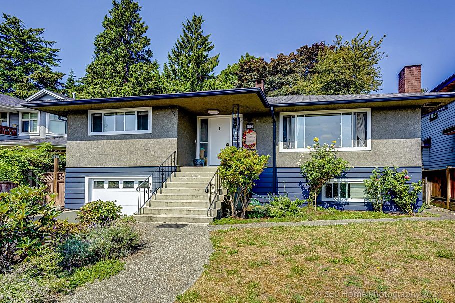962 Whitchurch Street North Vancouver, BC - 1