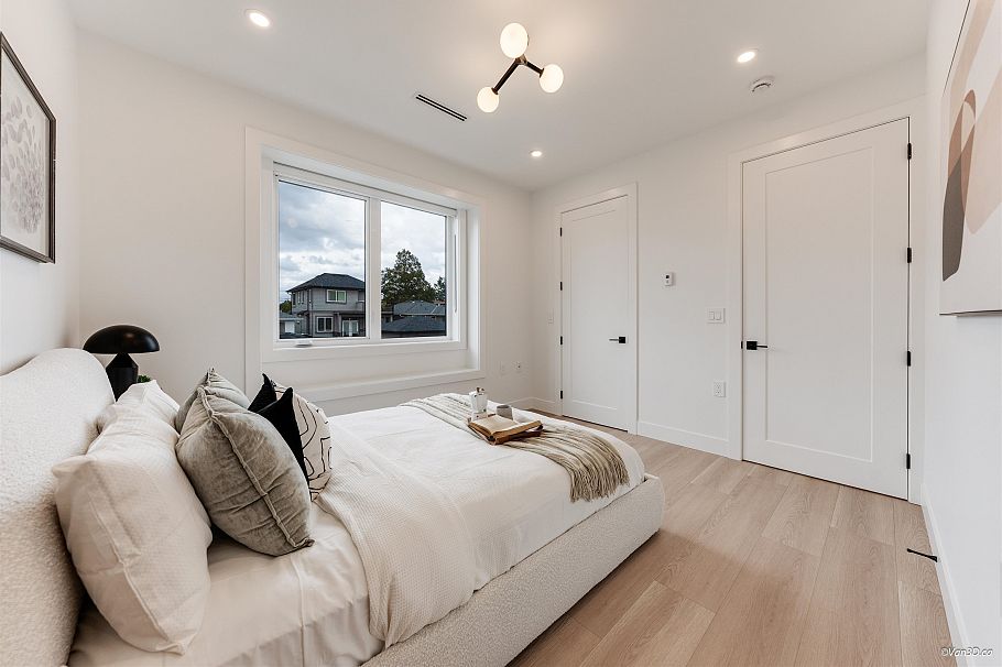 2 3121 E 46th Avenue Vancouver, BC - 21