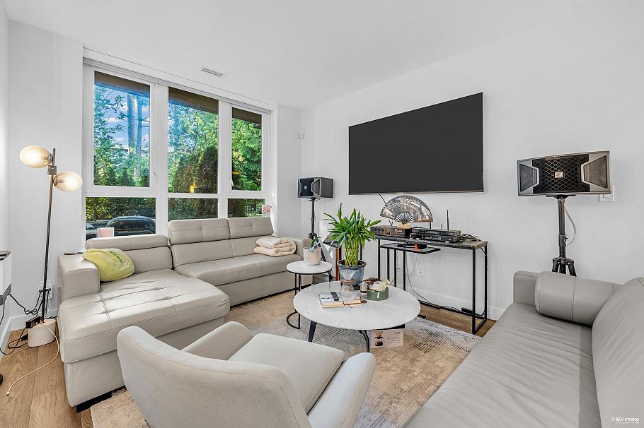 TH-5 5410 Shortcut Road Vancouver, BC - 5