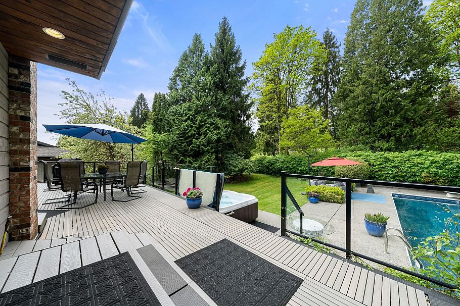 871 Fairway Drive North Vancouver, BC - 31