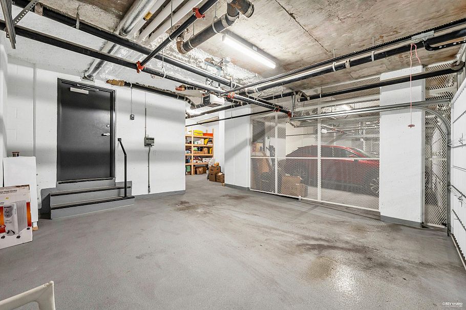 TH-5 5410 Shortcut Road Vancouver, BC - 34