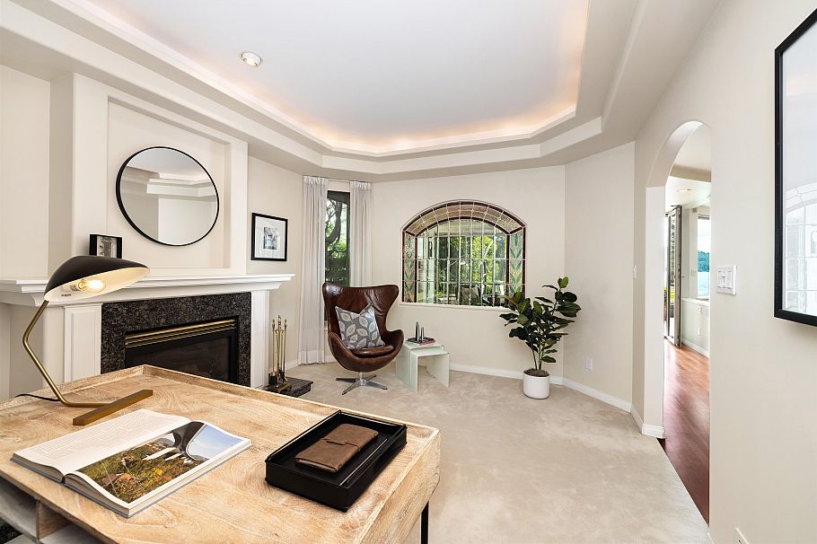 4625 Strathcona Road North Vancouver, BC - 27