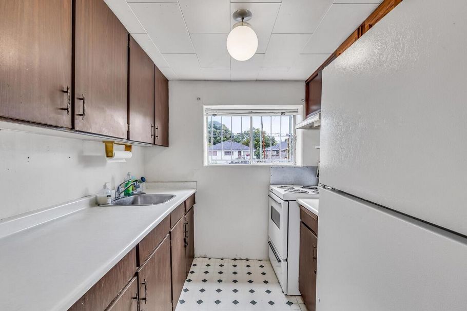 6036 Knight Street Vancouver, BC - 23