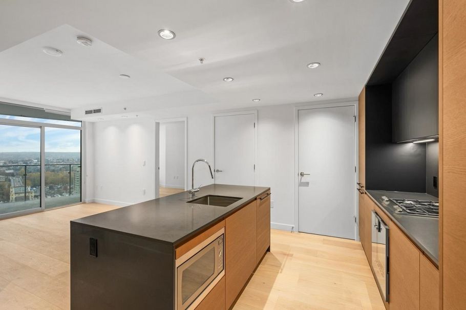 3210 1289 Hornby Street Vancouver, BC - 4