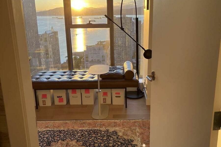 3703 1480 Howe Street Vancouver, BC - 9