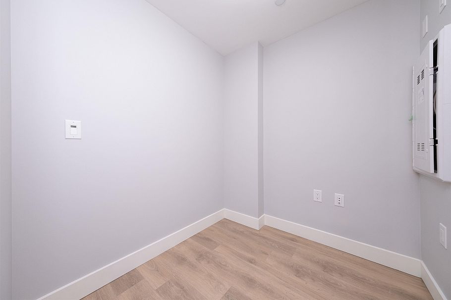 201 3451 Sawmill Crescent Vancouver, BC - 14