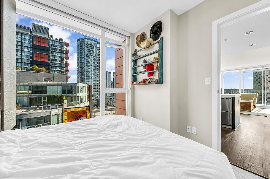 1107 1351 Continental Street Vancouver, BC - 17