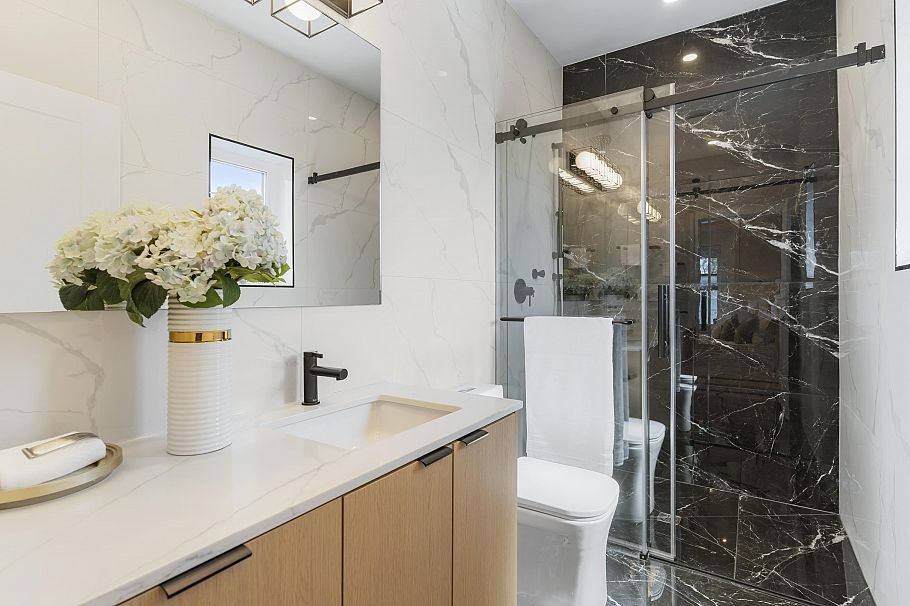 2 1243 Nootka Street Vancouver, BC - 25