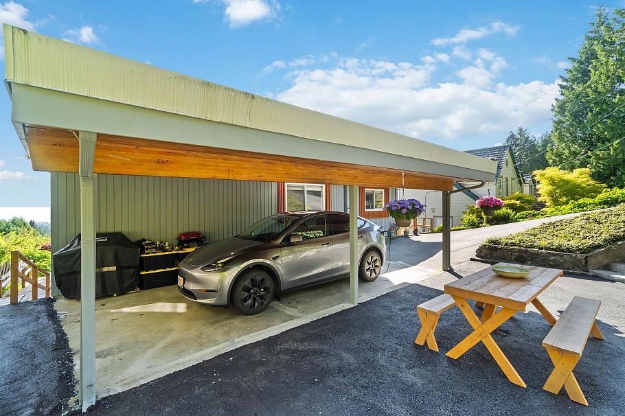 637 Alpine Court North Vancouver, BC - 30