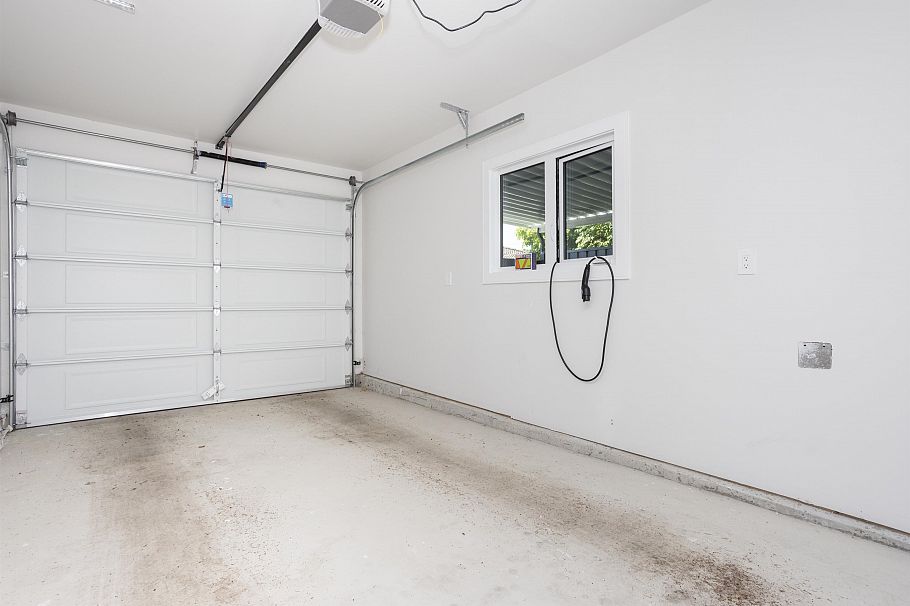 1470 W 57th Avenue Vancouver, BC - 29