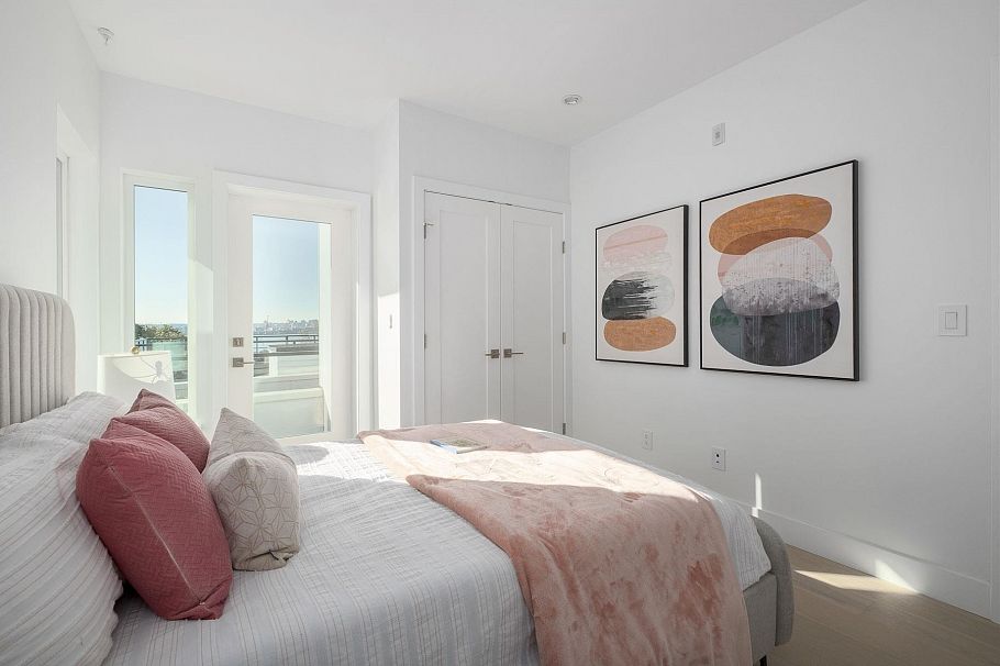 2 432 E 1st Street North Vancouver, BC - 28