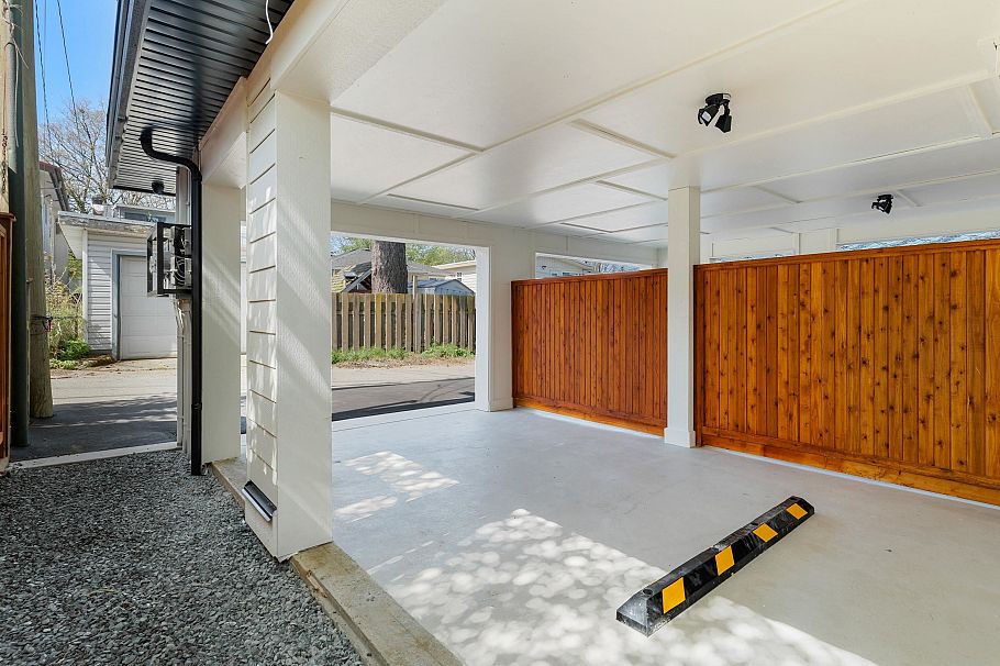 2 1243 Nootka Street Vancouver, BC - 36