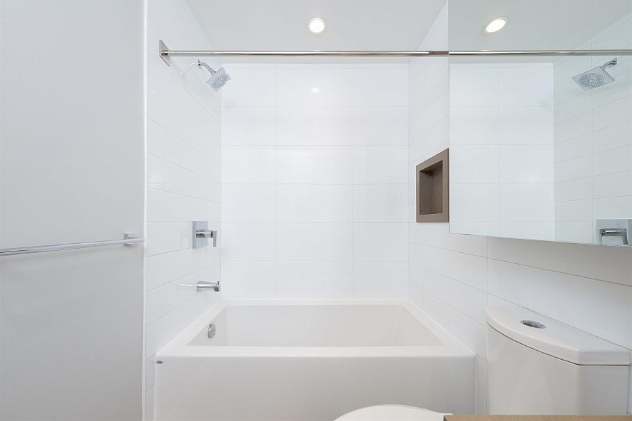 201 3451 Sawmill Crescent Vancouver, BC - 16