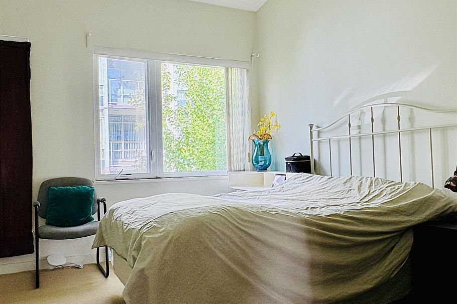 4886 Eldorado Mews Vancouver, BC - 8