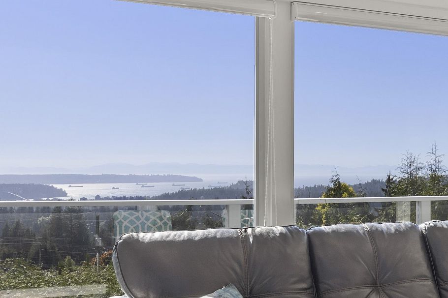 637 Alpine Court North Vancouver, BC - 6