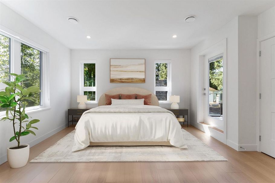 842 St. Denis Avenue North Vancouver, BC - 10