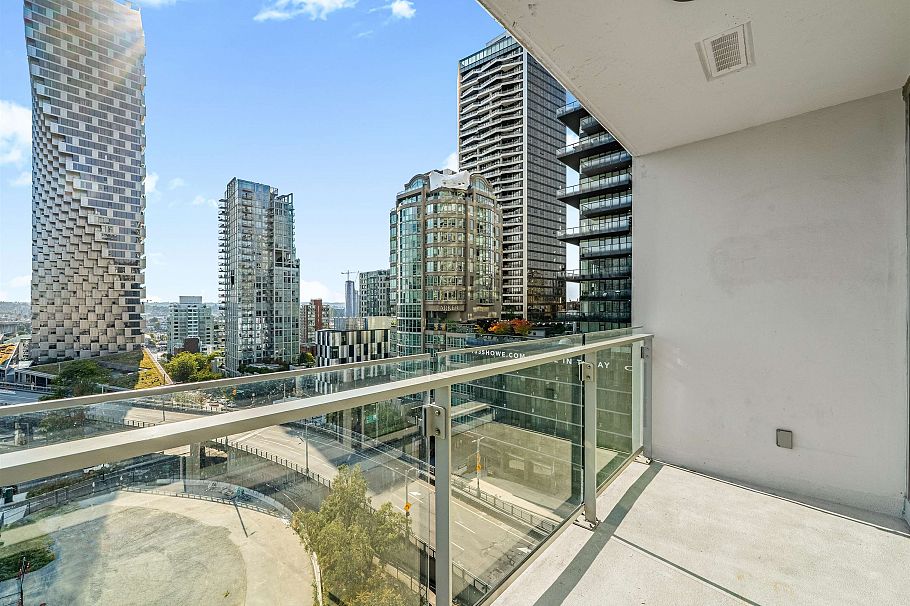 1107 1351 Continental Street Vancouver, BC - 6