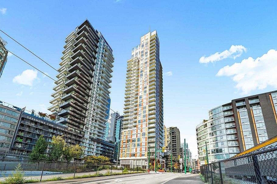 1107 1351 Continental Street Vancouver, BC - 24