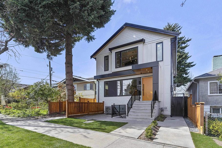 2 1243 Nootka Street Vancouver, BC - 2